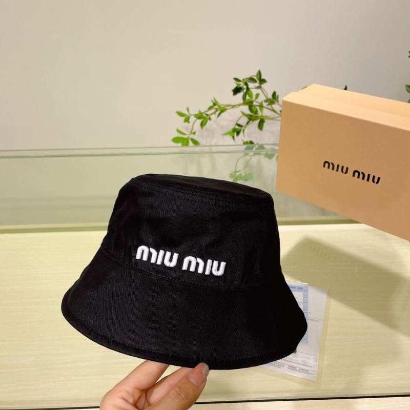 MIUMIU